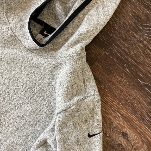 Nike hoodie - Picture 4 of 5